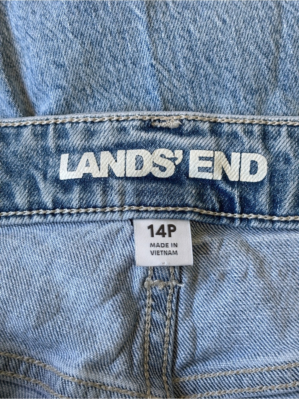 Lands’ End Floral Embroidered Mid Rise Relaxed Straight Leg Jeans Sz. 14P - Picture 4 of 9